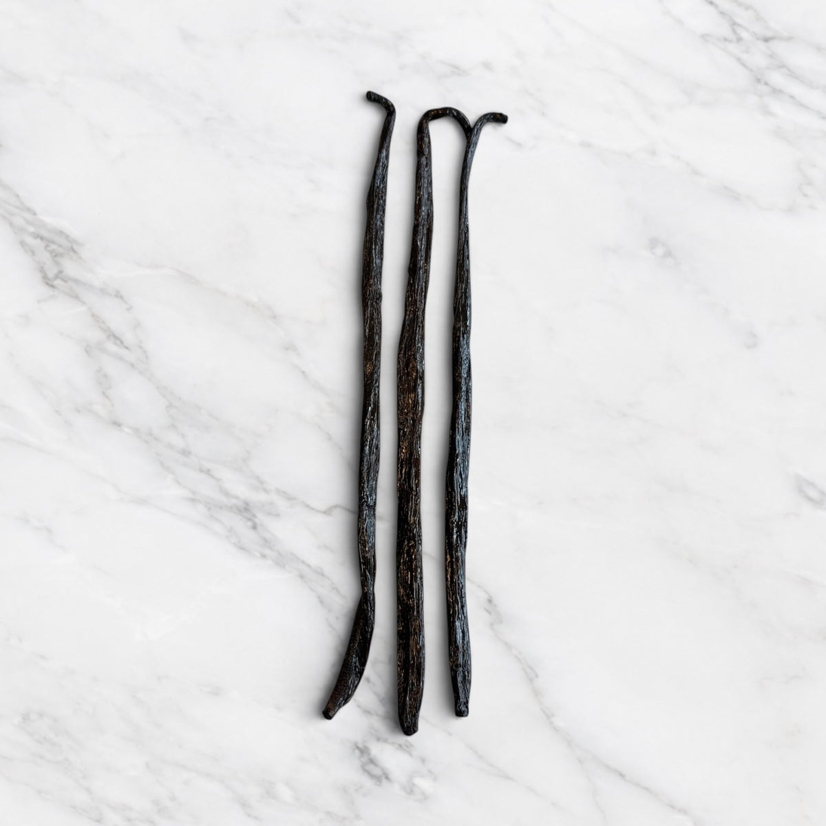 3 Bourbon Vanilla Beans from Madagascar (20 cm+)