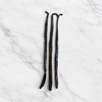 3 Bourbon Vanilla Beans from Madagascar (20 cm+)